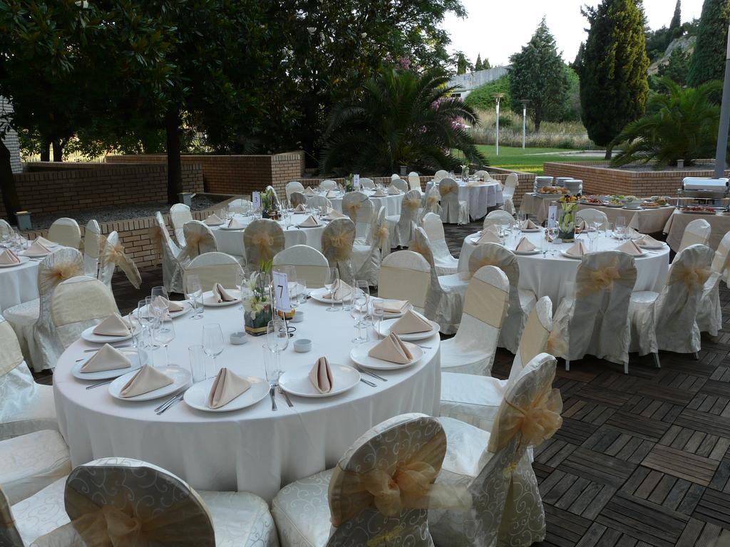 City Hotel Podgorica Luaran gambar
