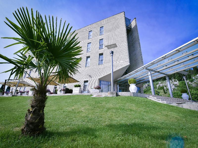 City Hotel Podgorica Luaran gambar