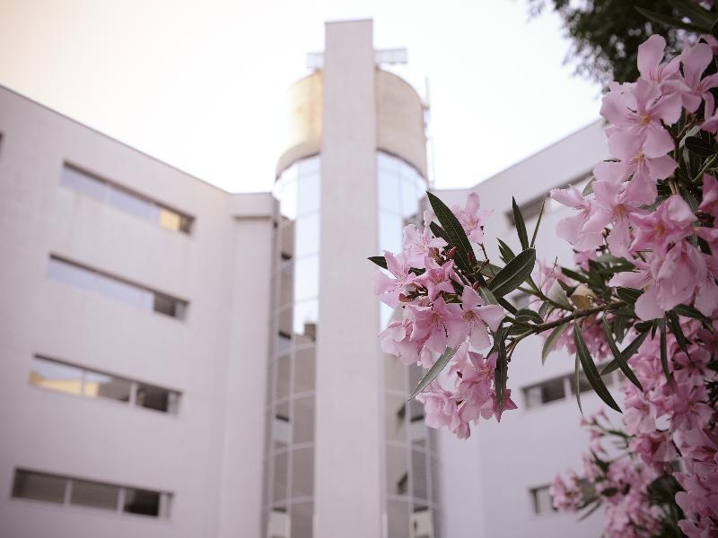City Hotel Podgorica Luaran gambar