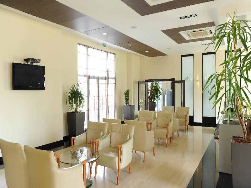 City Hotel Podgorica Luaran gambar