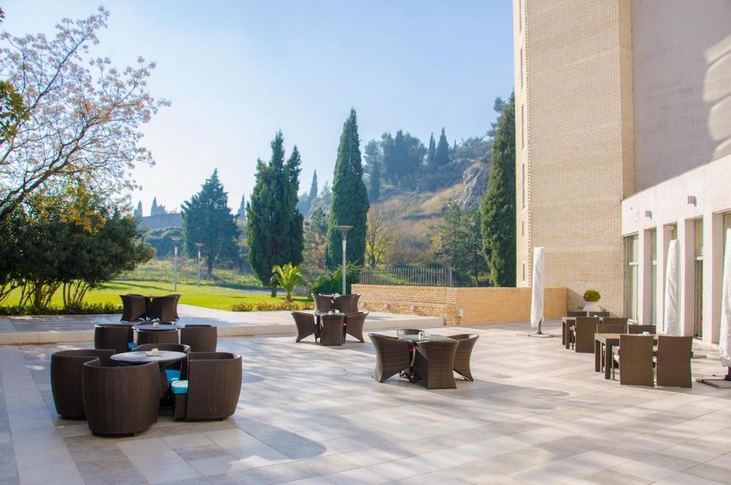 City Hotel Podgorica Luaran gambar