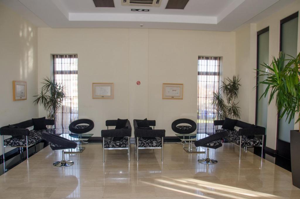 City Hotel Podgorica Luaran gambar