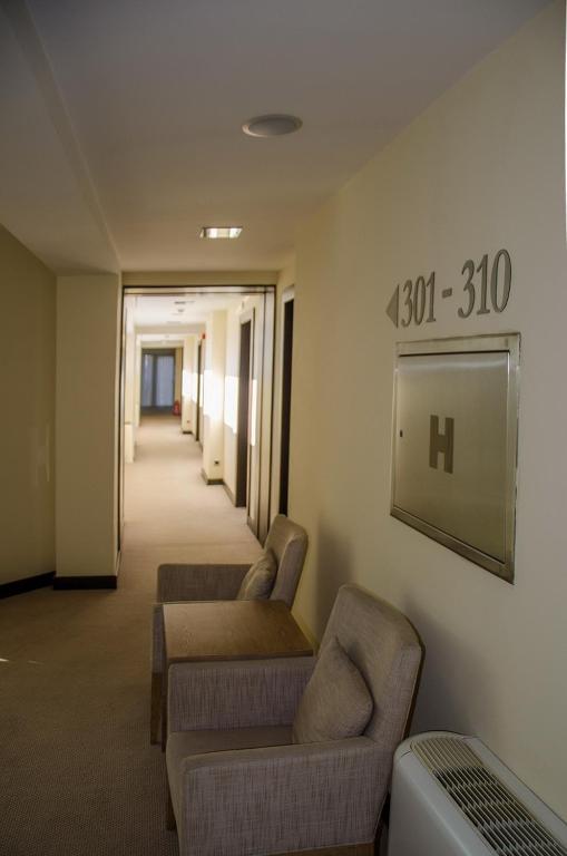 City Hotel Podgorica Luaran gambar